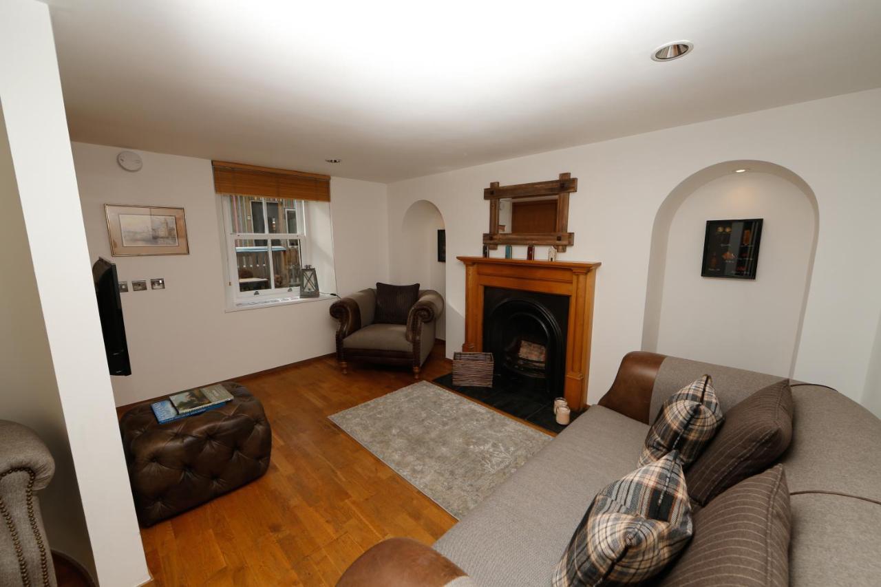 Unique 2 Bedroom Cottage In Fittie Aberdeen Esterno foto