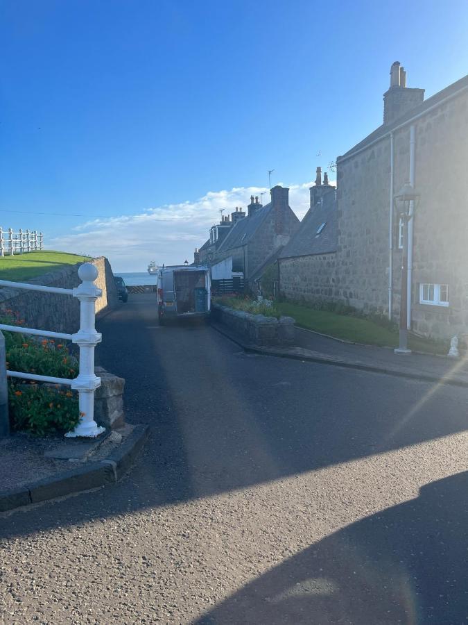 Unique 2 Bedroom Cottage In Fittie Aberdeen Esterno foto